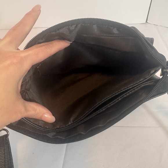 Gothic Black Skull Rivet Crossbody Bag Vintage Punk Messenger Bag Shoulder Bag - Picture 4 of 6